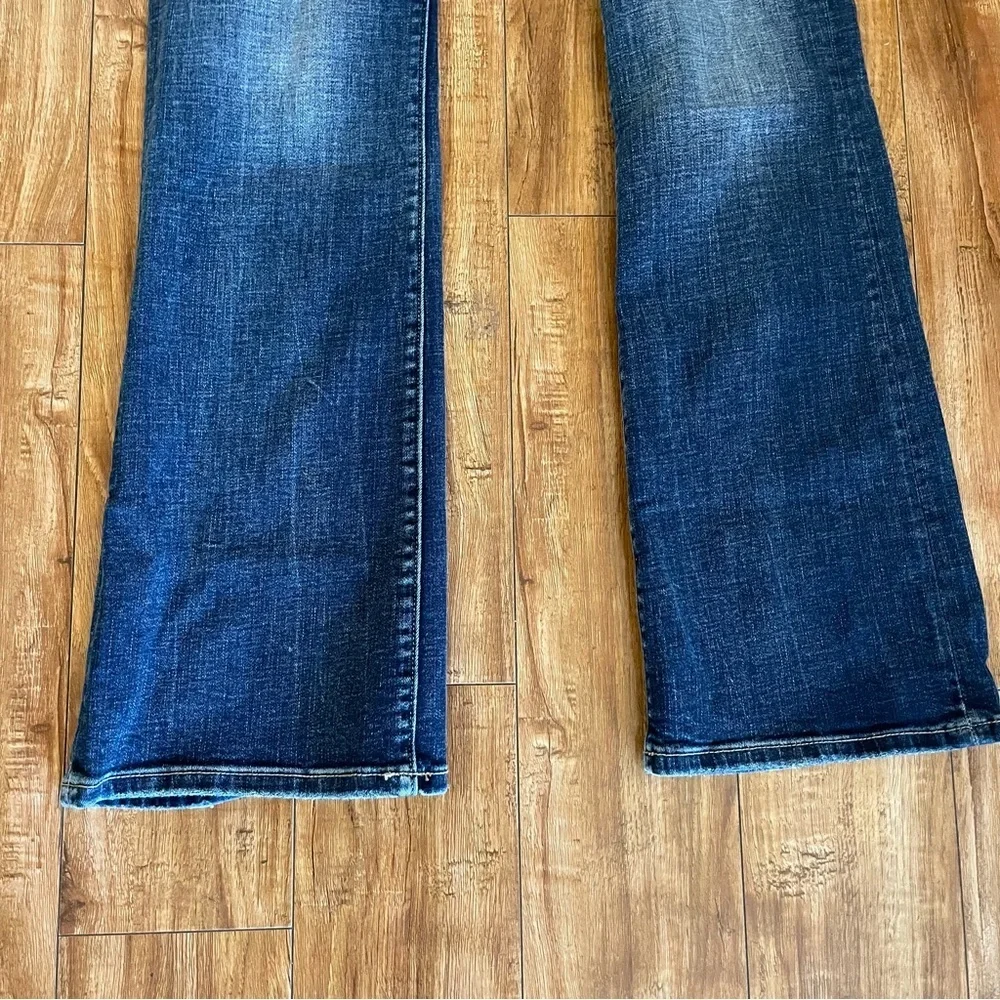 BKE Women’s Blue Payton Mid Rise Boot Cut Jeans Size 28 x 32 - Picture 9 of 15